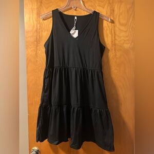 Elegant Black Sleeveless Dress